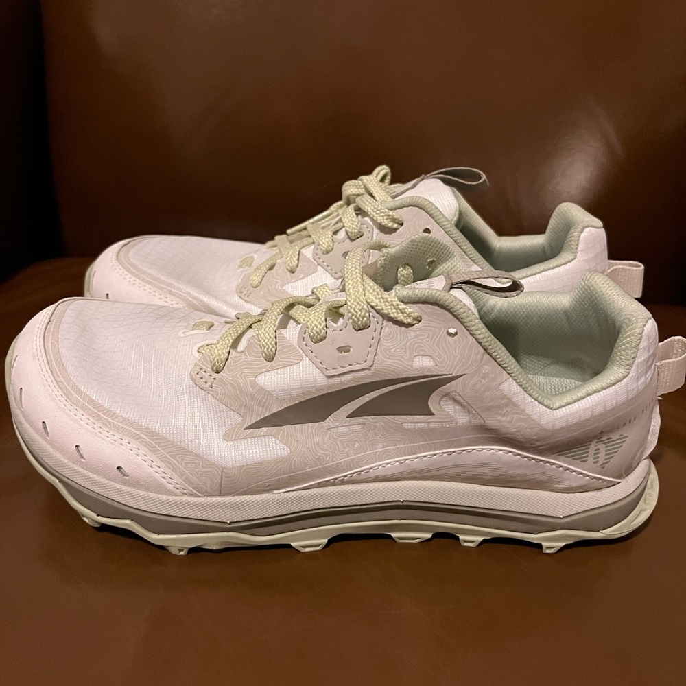 Altra Lone Peak 6